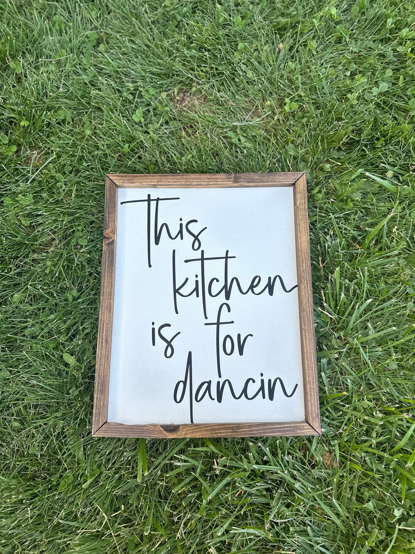 this kitchen is for dancin'
